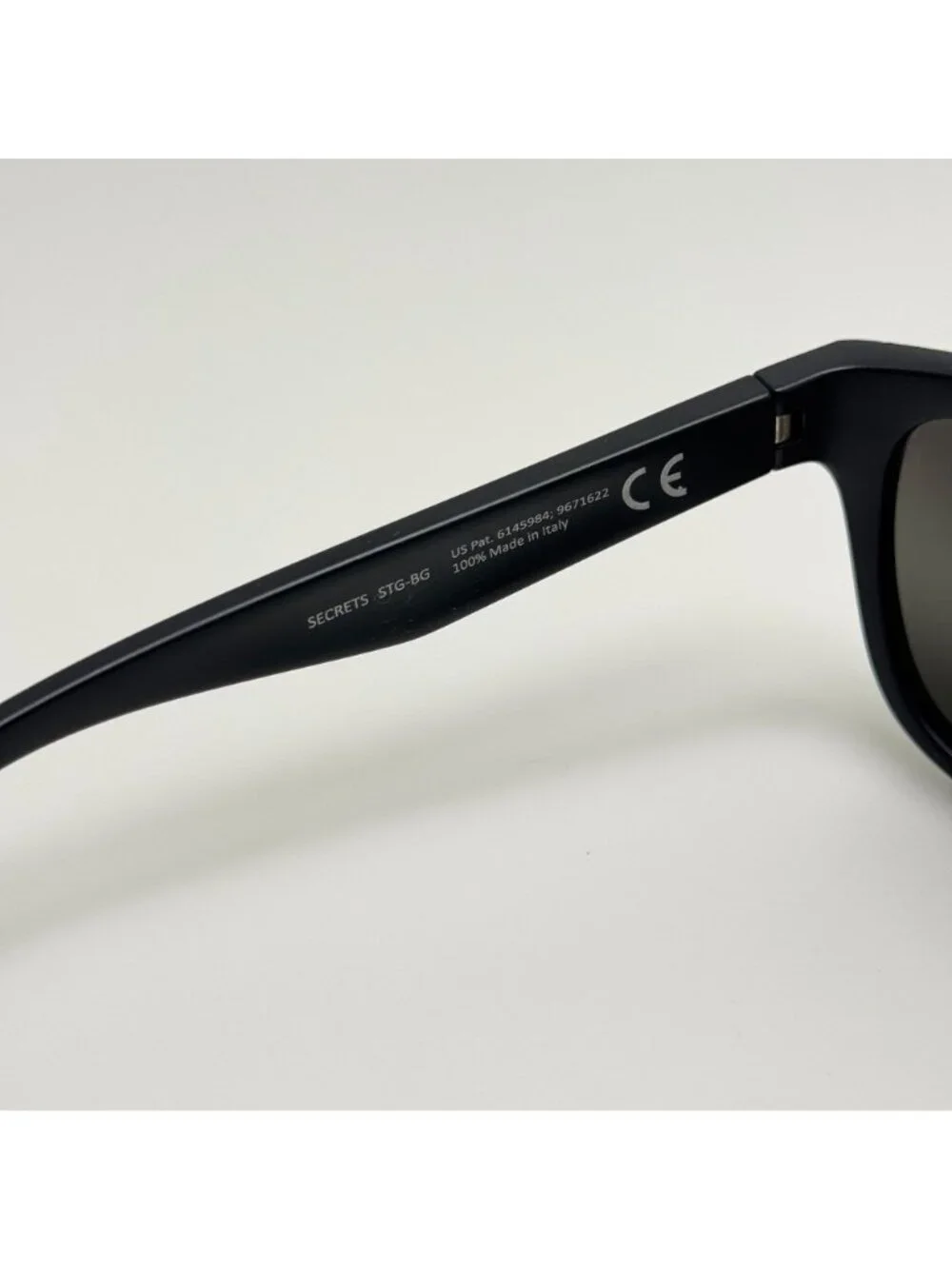 Maui Jim Sunglasses MJ767-2M Secrets STG-BG Italy 56-17-135